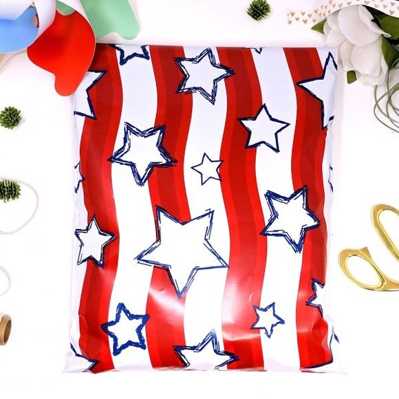 Other - Stars ⭐️ and Stripes Poly Mailers 10x13 Pack of 25 with ⭐️ Free Stickers